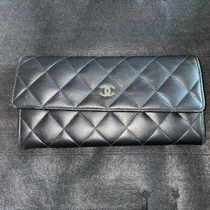 Chanel wallet